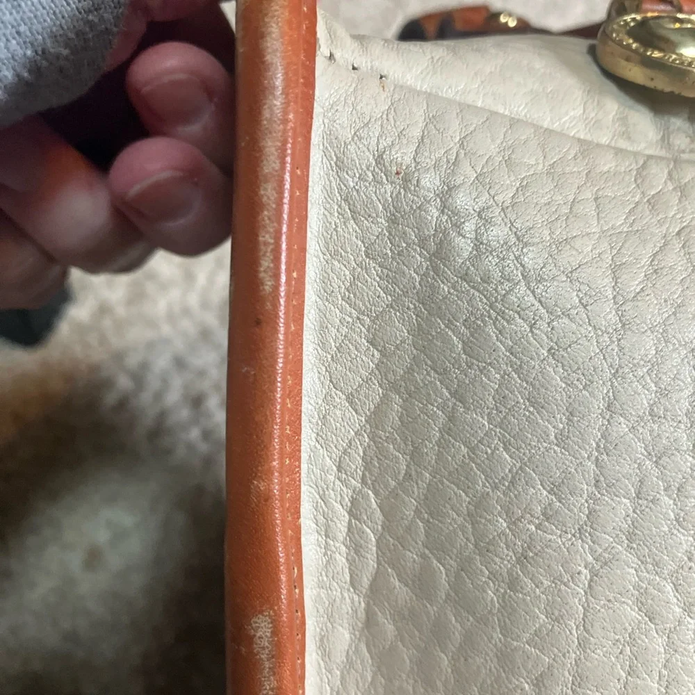 Dooney & Bourke Ivory Leather Crossbody Vintage Bag - Picture 6 of 14